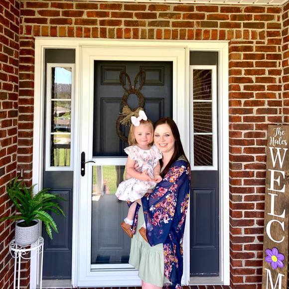 Meet your Posher, Megan - Picture 1 of 1